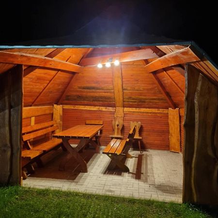 Chata Lieskovec - Chata V Lese Blizko Zubacky Tatranska Strba Exterior foto